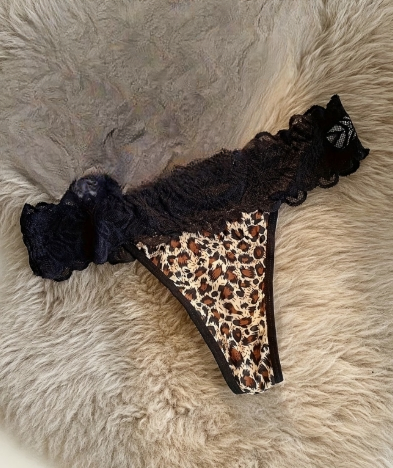 Ensemble quatre strings sexy femme taille M ESPALIC