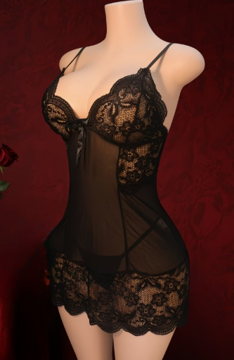 Ensemble nuisette et string. T. XL