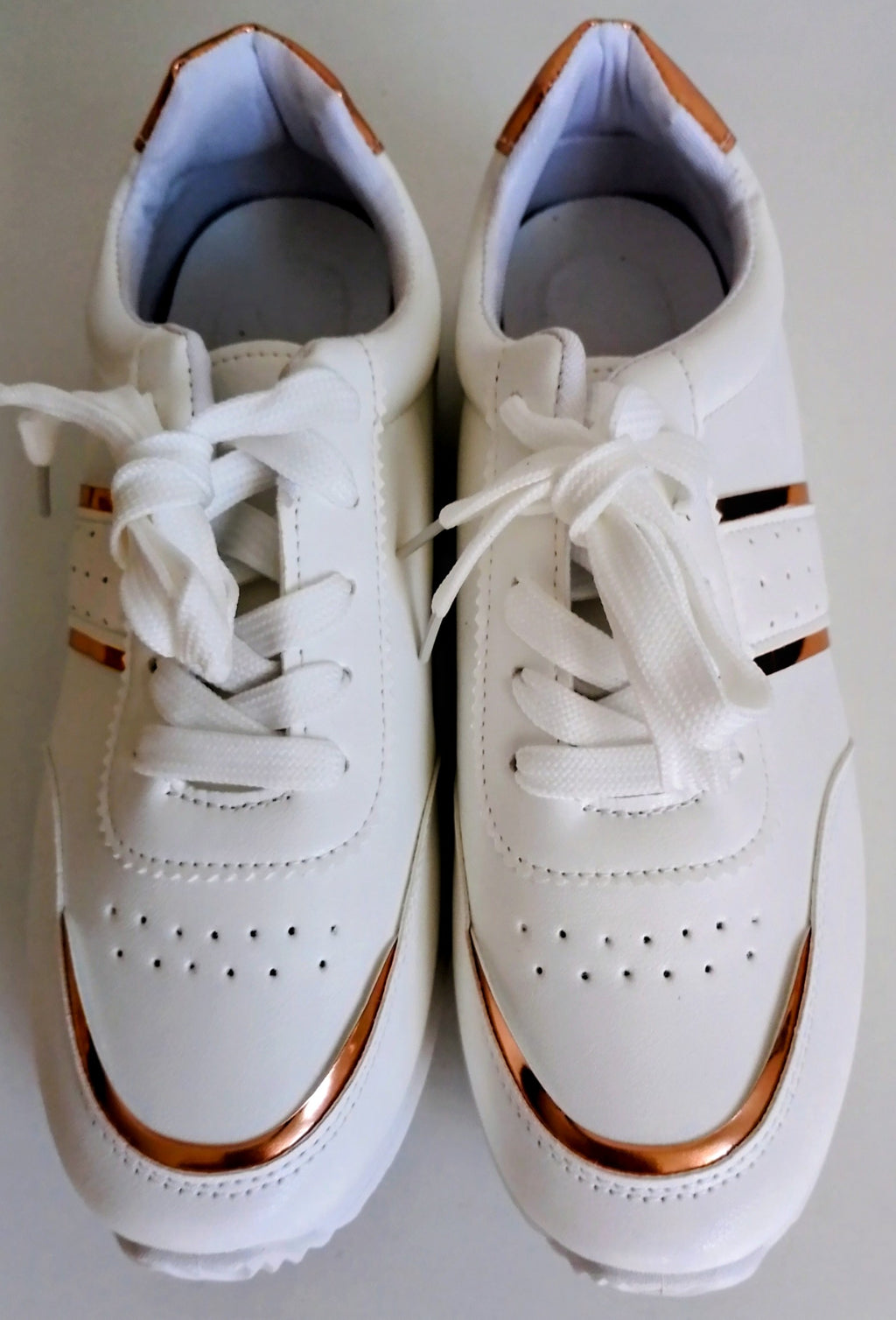 Baskets blanches et or à lacets pour femmes pointure 39 ESPALIC