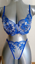 Ensemble lingerie brodé fleurs bleues 2 pièces taille XXL
