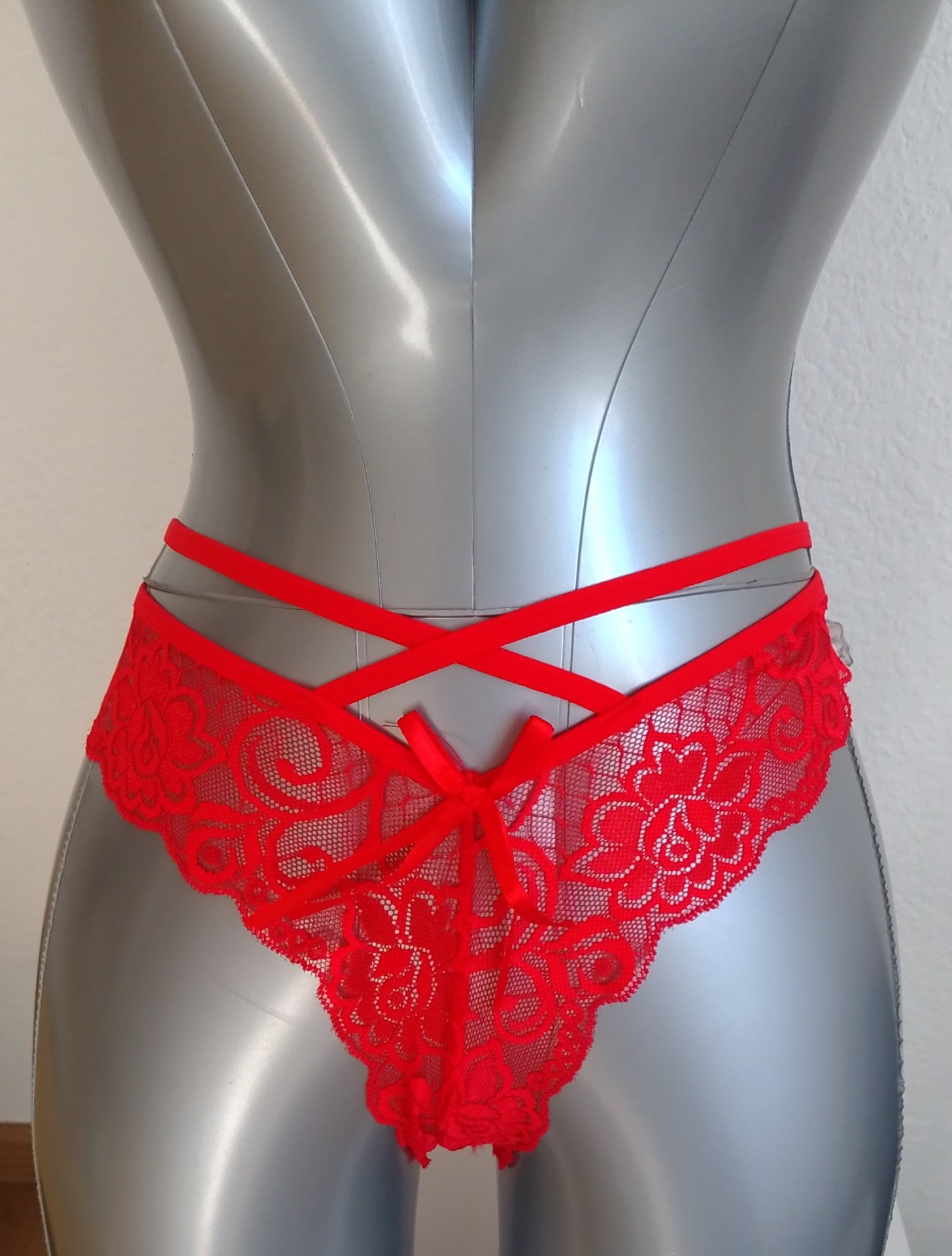 Ensemble 3 strings bretelles croisées dentelle femme taille XL ESPALIC