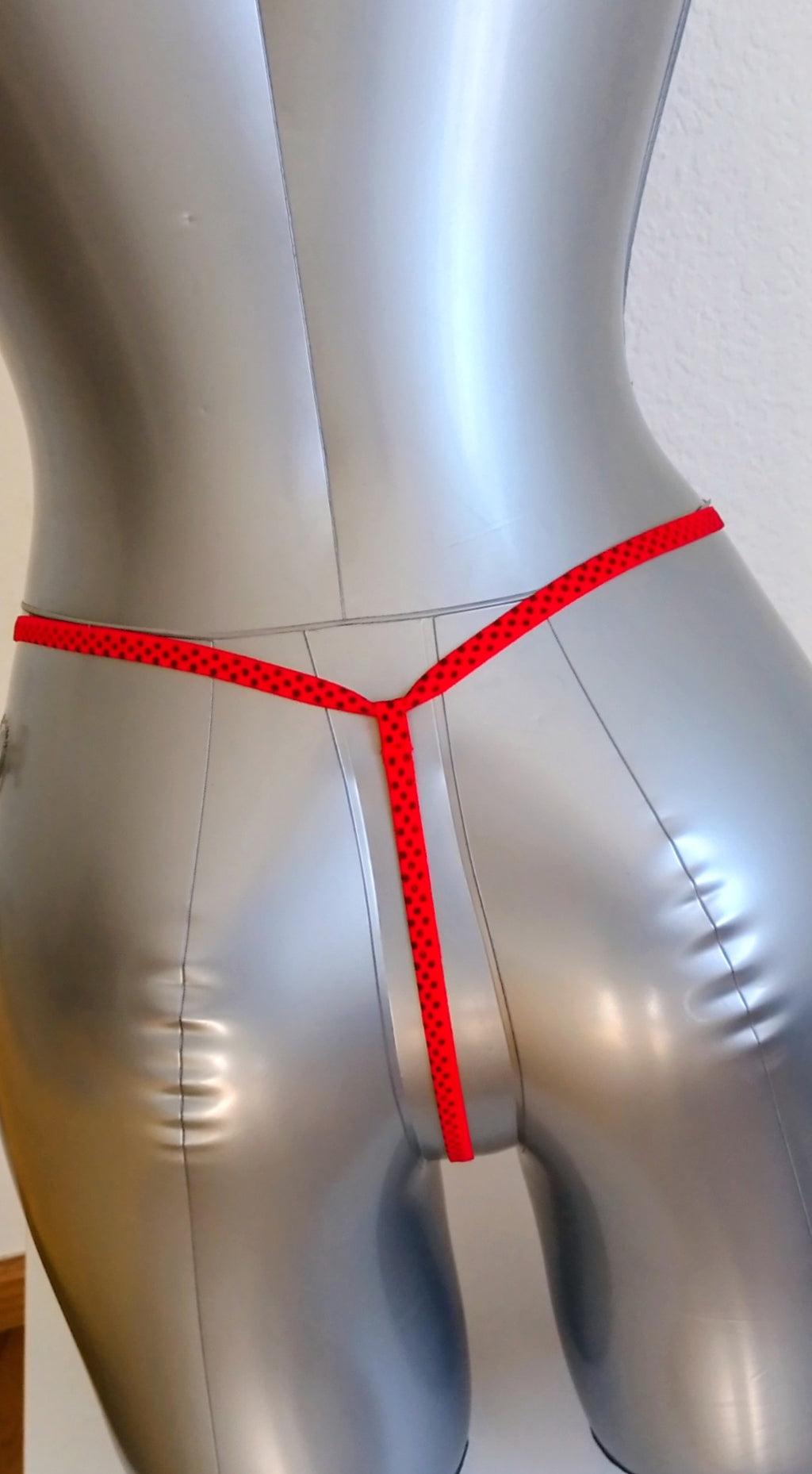 8 strings à fines bretelles. Taille S et L