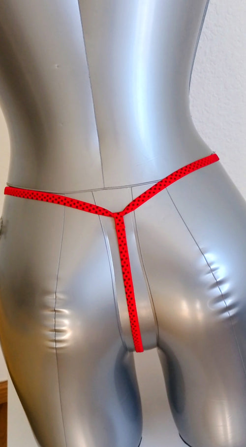 8 strings à fines bretelles. Taille S et L